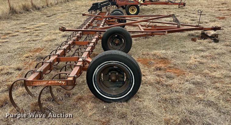 image for item EK0425 Hi-Plains chisel