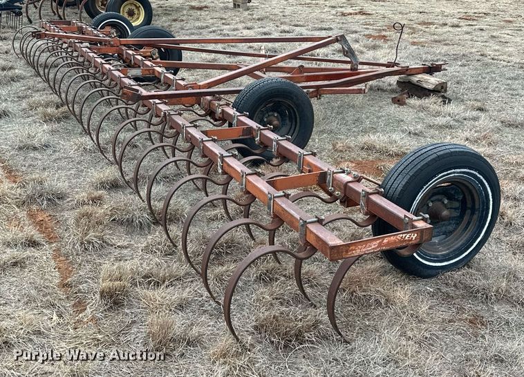 image for item EK0425 Hi-Plains chisel