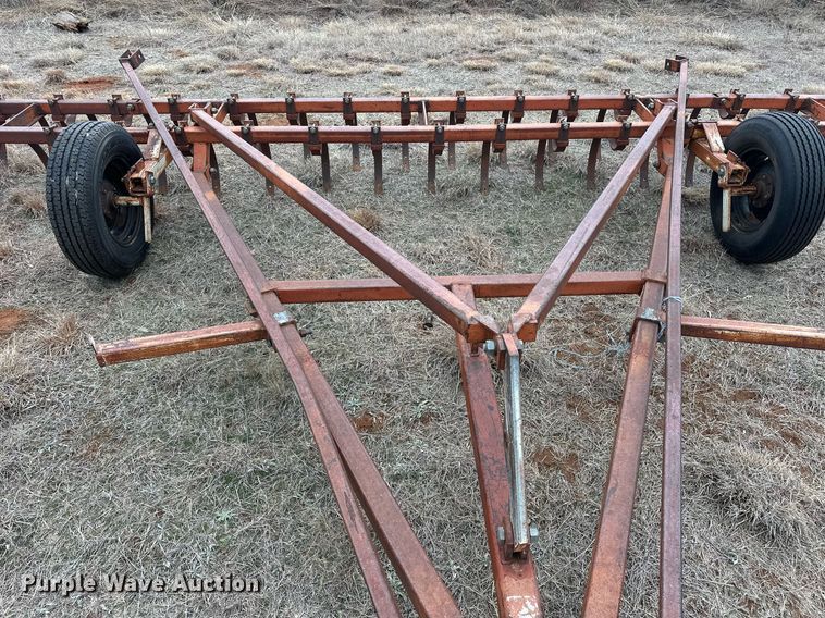 image for item EK0425 Hi-Plains chisel