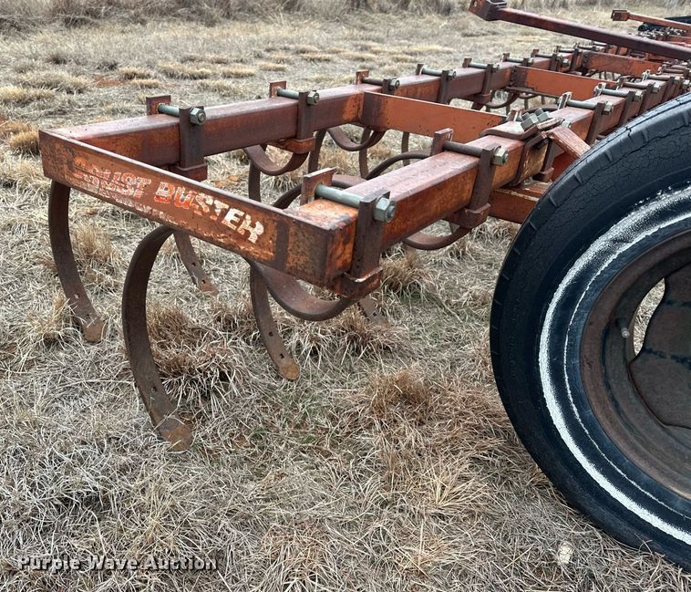 image for item EK0425 Hi-Plains chisel