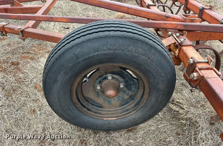 image for item EK0425 Hi-Plains chisel