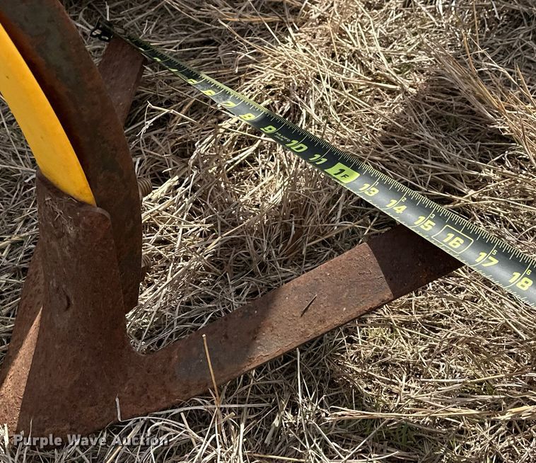 image for item EK0426 Krause 742A field cultivator