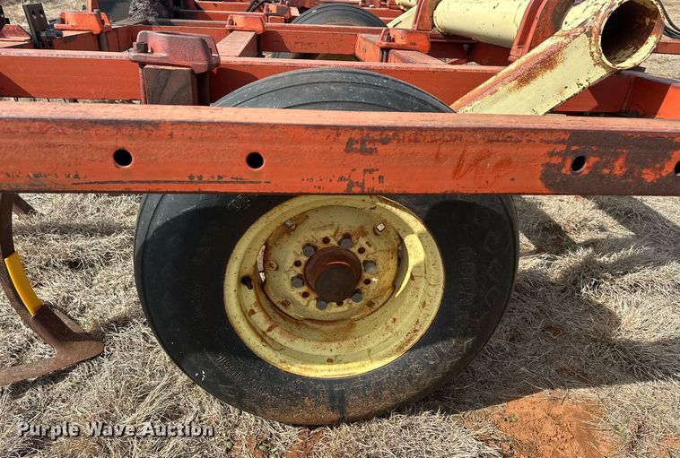 image for item EK0426 Krause 742A field cultivator