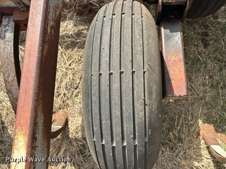 image for item EK0427 Field cultivator