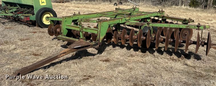 image for item EK0433 John Deere off-set disk