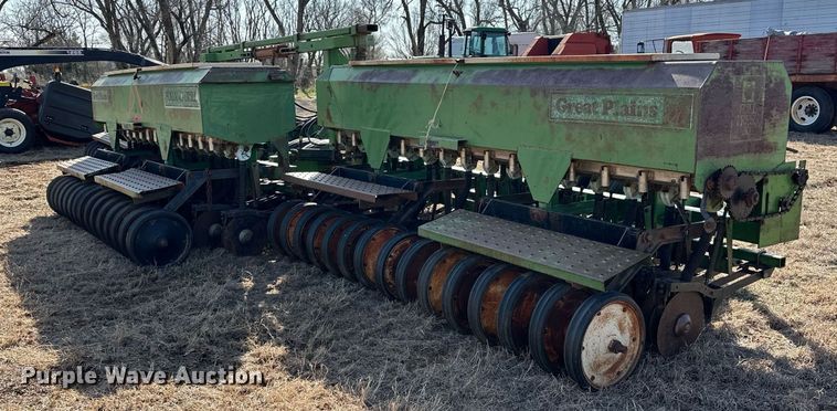 image for item EK0434 Great Plains Full Press 30 grain drill