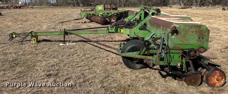 image for item EK0434 Great Plains Full Press 30 grain drill