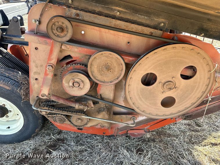 image for item EK0435 Hesston 1265T swather / windrower