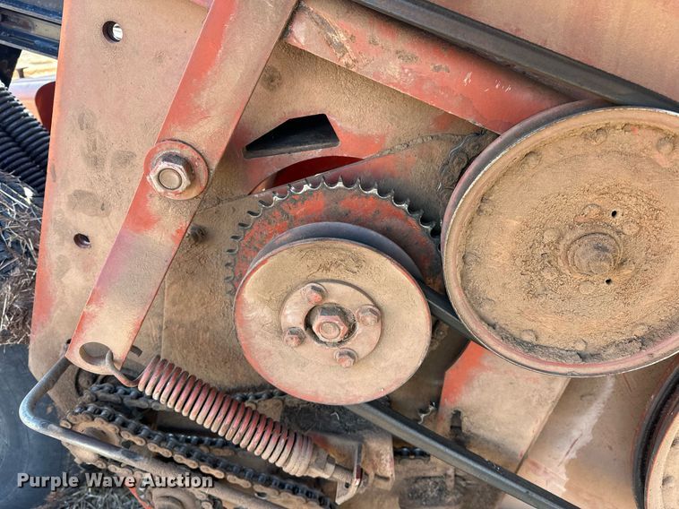 image for item EK0435 Hesston 1265T swather / windrower