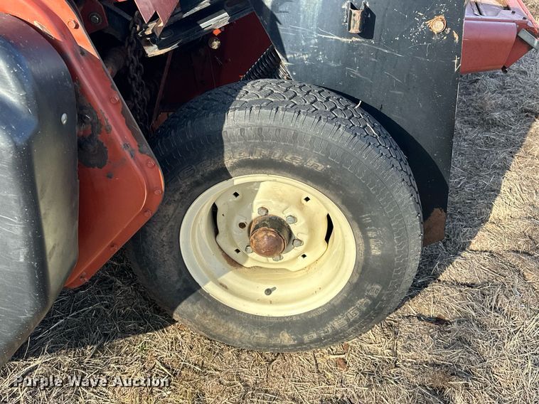 image for item EK0435 Hesston 1265T swather / windrower