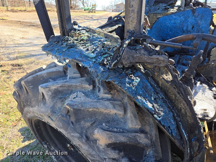 image for item EL5683 New Holland 4030 tractor