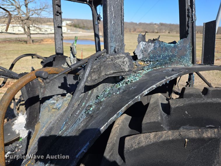 image for item EL5683 New Holland 4030 tractor