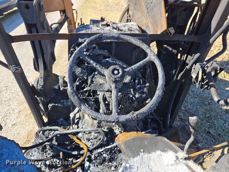 image for item EL5683 New Holland 4030 tractor