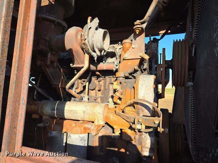 image for item EL5685 2004 Mighty Giant tub grinder