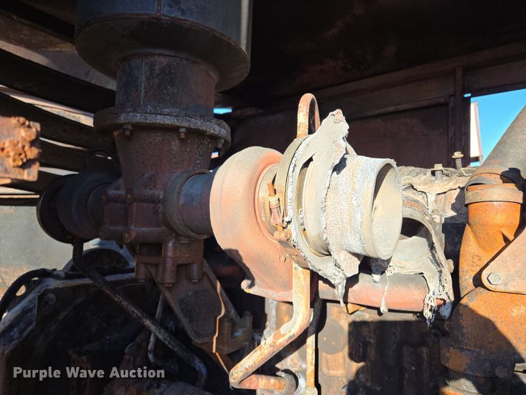 image for item EL5685 2004 Mighty Giant tub grinder