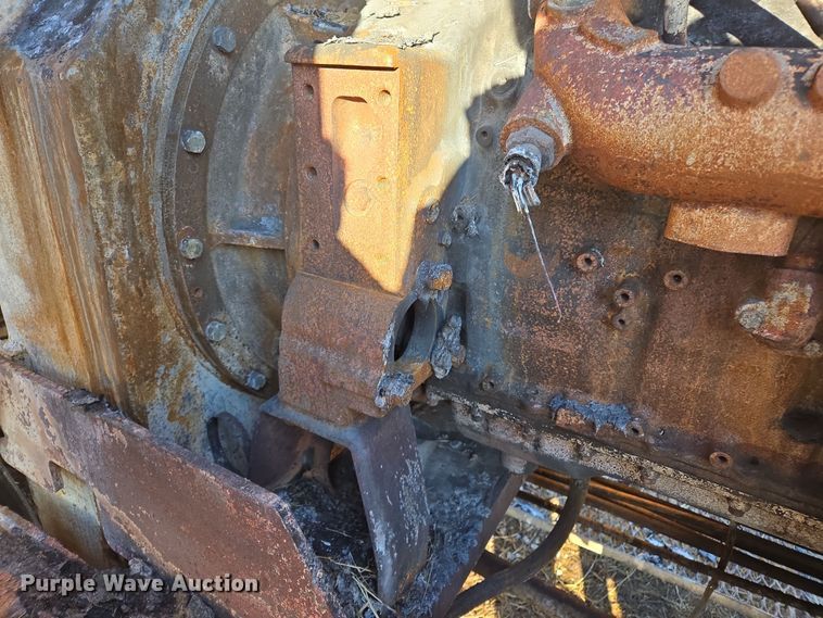 image for item EL5685 2004 Mighty Giant tub grinder