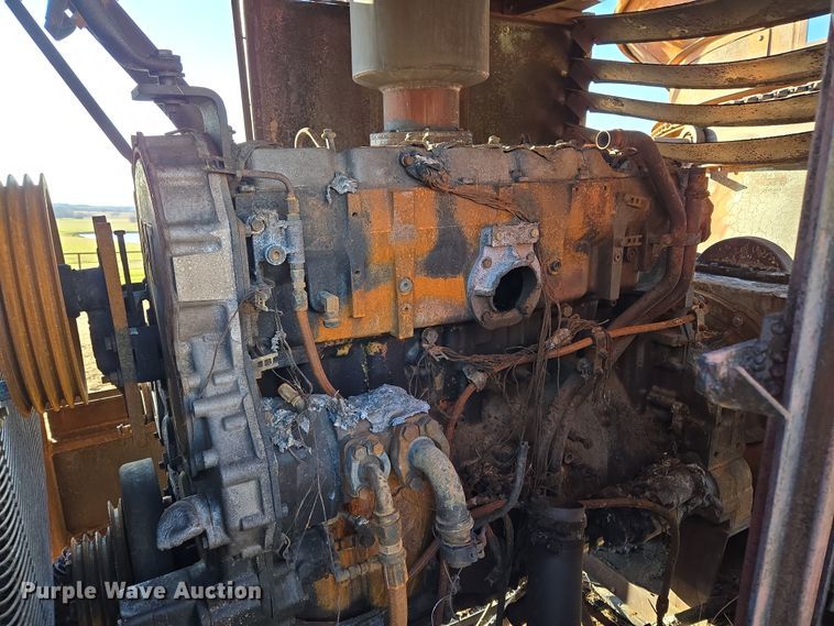 image for item EL5685 2004 Mighty Giant tub grinder