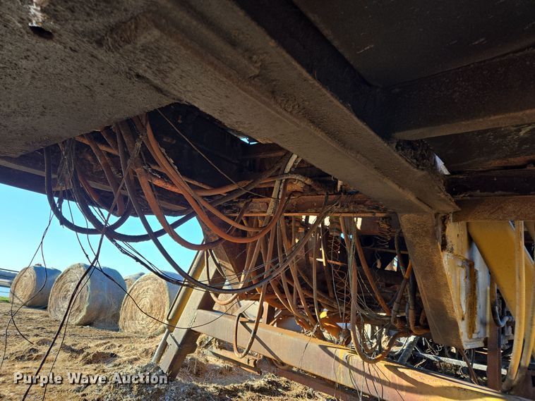 image for item EL5685 2004 Mighty Giant tub grinder