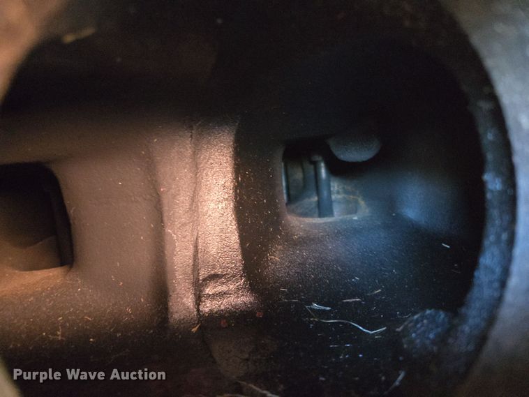 image for item EL5685 2004 Mighty Giant tub grinder