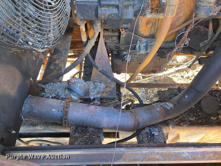 image for item EL5685 2004 Mighty Giant tub grinder