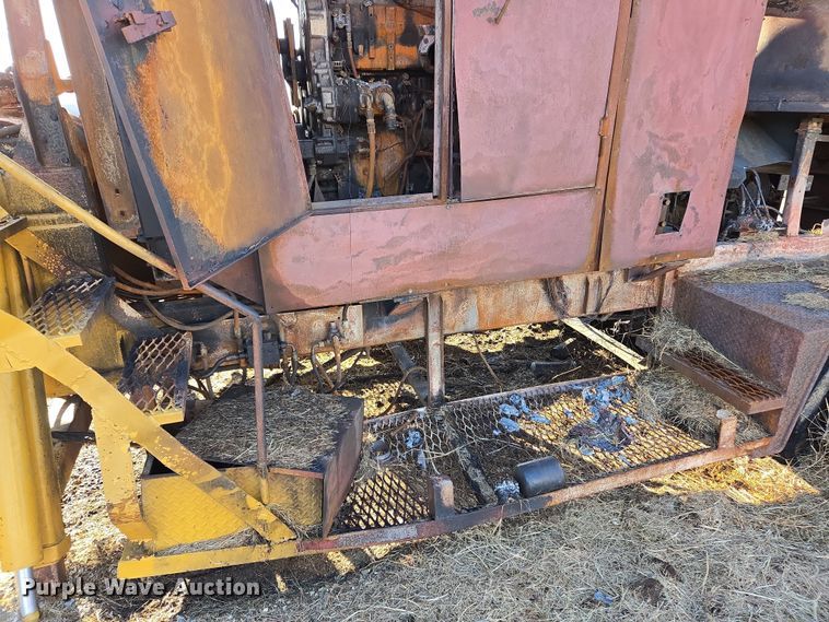 image for item EL5685 2004 Mighty Giant tub grinder