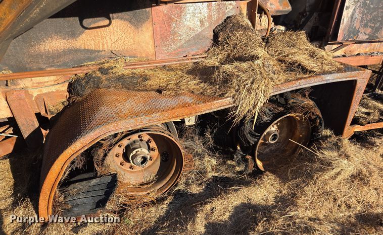 image for item EL5685 2004 Mighty Giant tub grinder