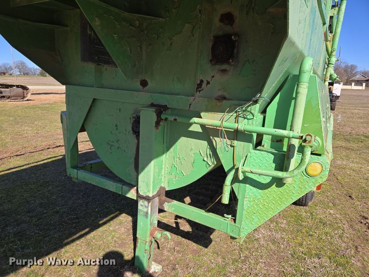 image for item EL5690 Hydroseeder