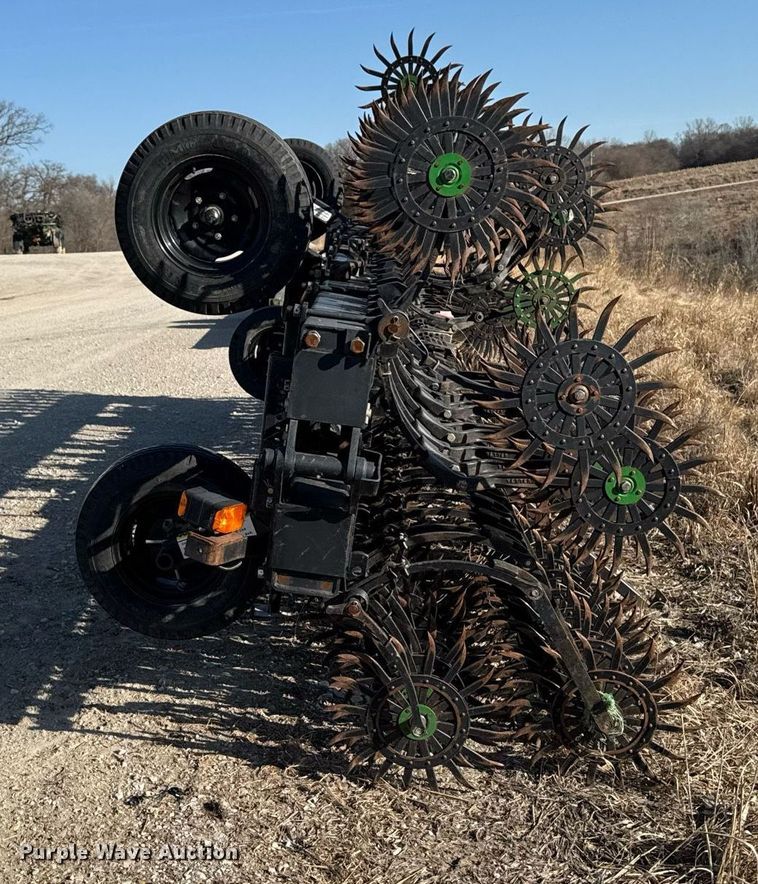 image for item EM3573 Yetter 3541 rotary hoe