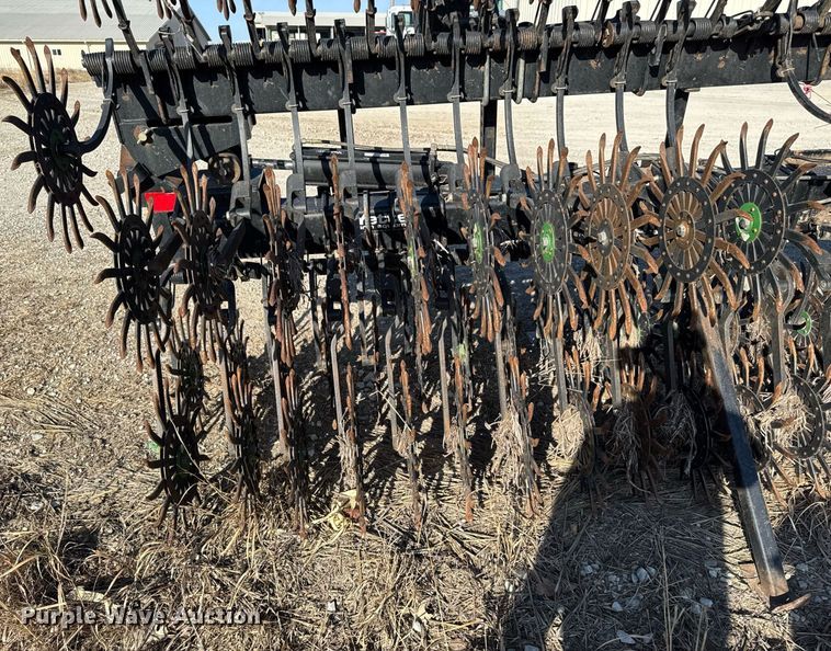 image for item EM3573 Yetter 3541 rotary hoe