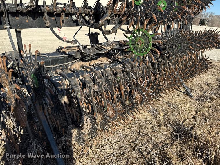 image for item EM3573 Yetter 3541 rotary hoe