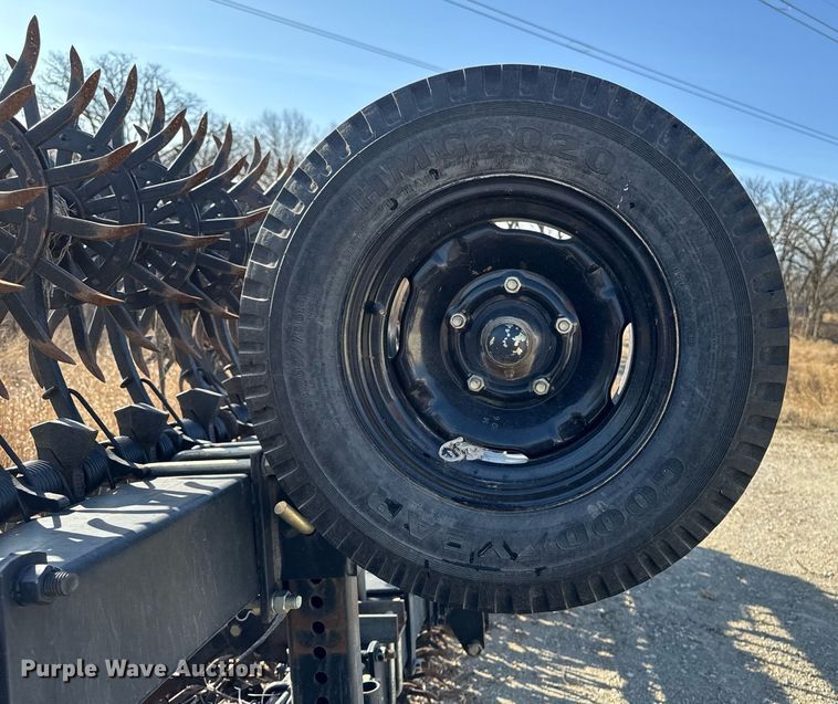 image for item EM3573 Yetter 3541 rotary hoe