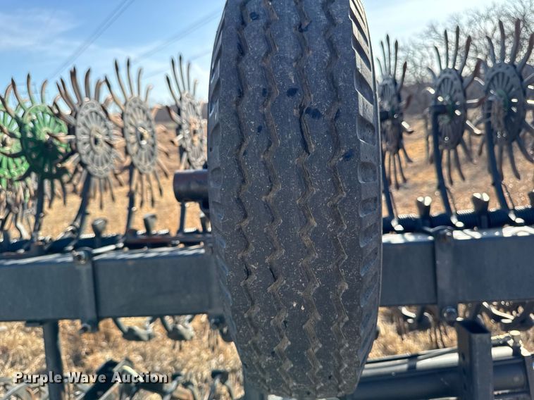 image for item EM3573 Yetter 3541 rotary hoe