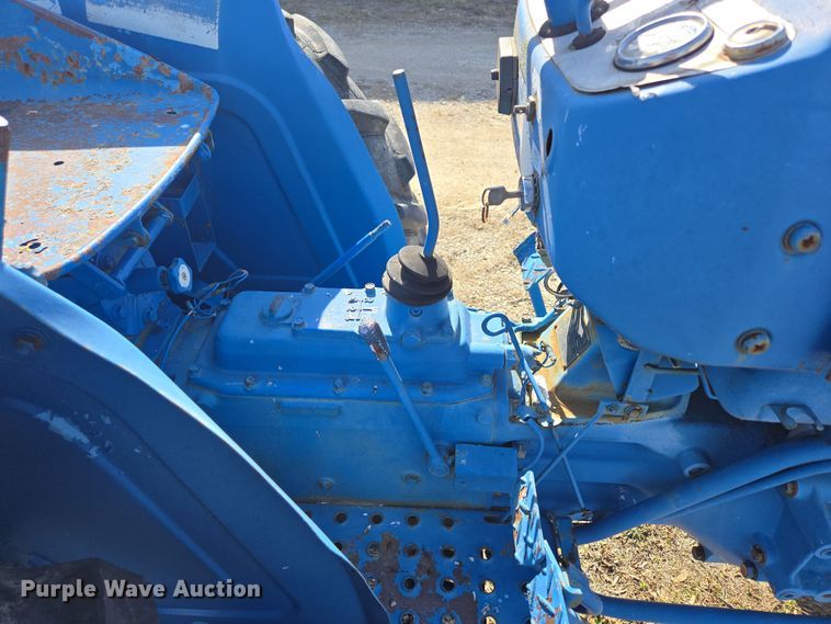 image for item EN3500 Hinomoto E230 tractor