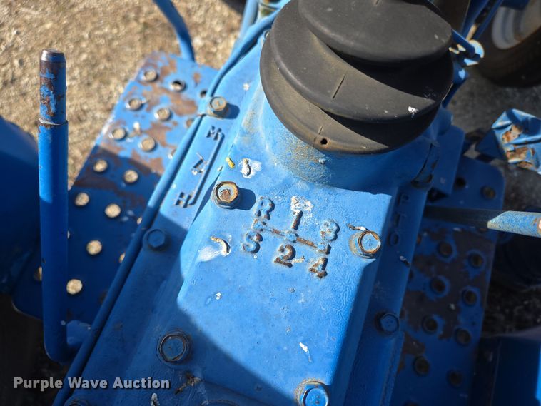 image for item EN3500 Hinomoto E230 tractor