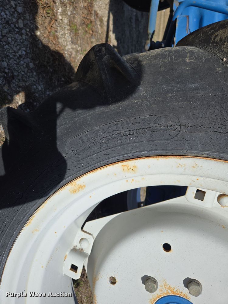 image for item EN3500 Hinomoto E230 tractor