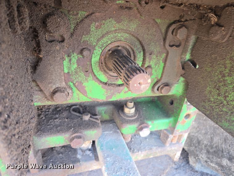 image for item EN6009 2004 John Deere 6415 MFWD tractor