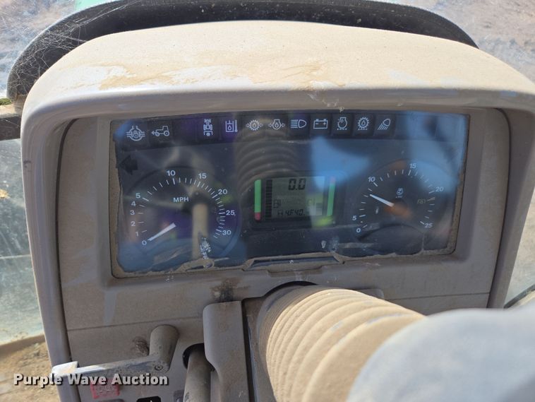 image for item EN6009 2004 John Deere 6415 MFWD tractor