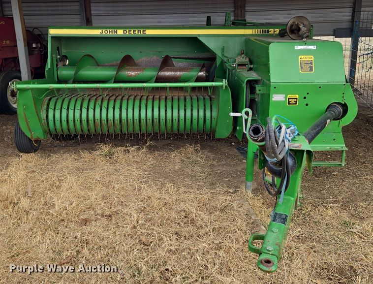 image for item EN8699 1994 John Deere 338 small square baler