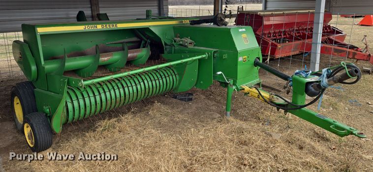 image for item EN8699 1994 John Deere 338 small square baler