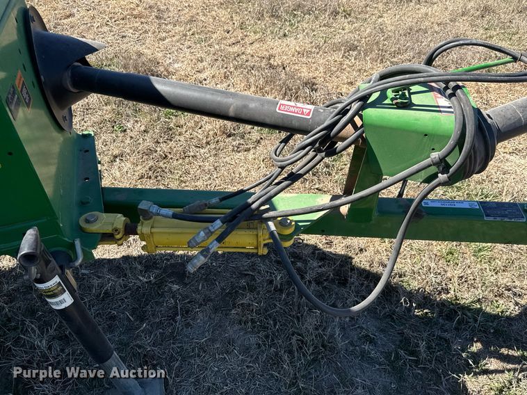 image for item EQ1120 2007 John Deere 348W small square baler