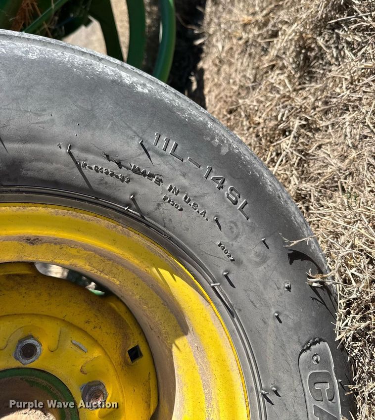 image for item EQ1120 2007 John Deere 348W small square baler