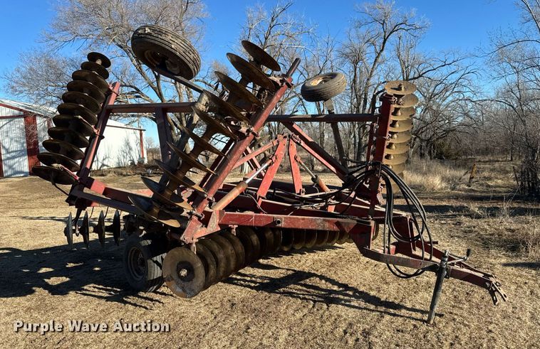 image for item EQ1124 International 490 double off-set disk