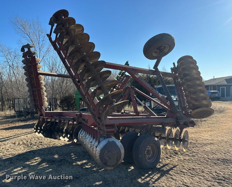 image for item EQ1124 International 490 double off-set disk