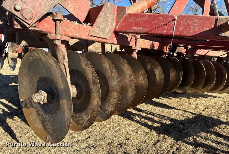 image for item EQ1124 International 490 double off-set disk