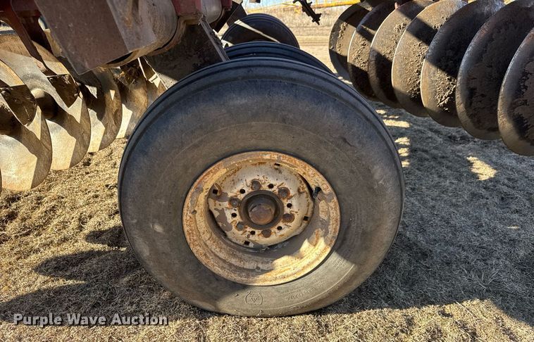 image for item EQ1124 International 490 double off-set disk