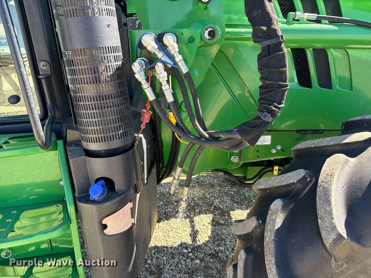 image for item EQ1127 2013 John Deere 6125M MFWD tractor