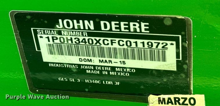 image for item EQ1127 2013 John Deere 6125M MFWD tractor