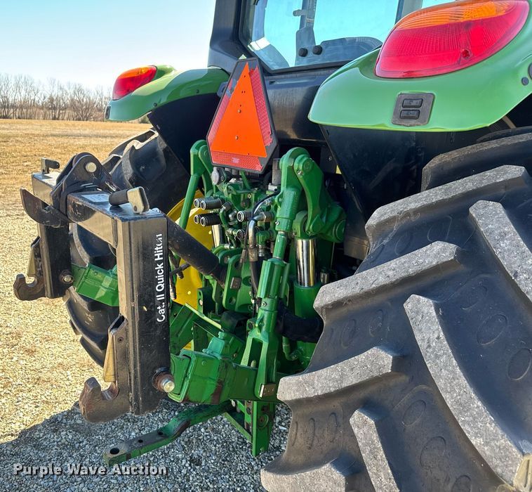 image for item EQ1127 2013 John Deere 6125M MFWD tractor