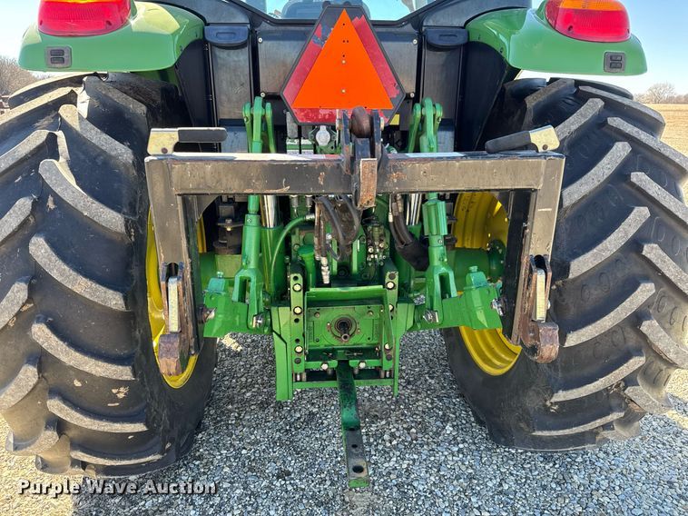 image for item EQ1127 2013 John Deere 6125M MFWD tractor