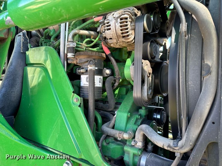 image for item EQ1127 2013 John Deere 6125M MFWD tractor